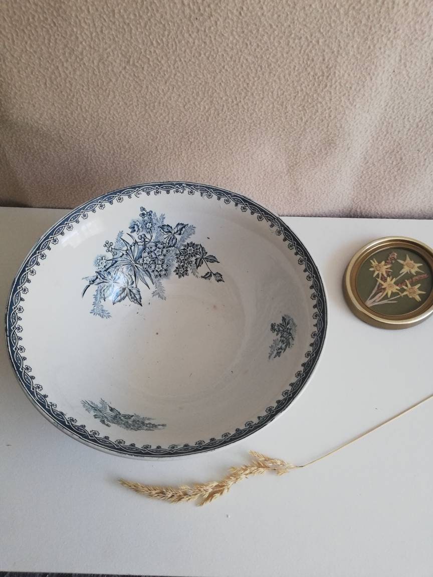 Salad Bowl Margot Saint Amand in Iron Earth / Ironstone Salad Etsy UK