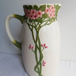 Ironstone and majolica pitcher sarreguemines /broc de bain Sarreguemines in iron earth and slip