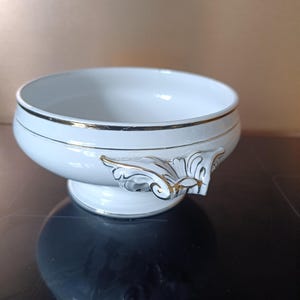 Sarreguemines ironstone tureen bowl