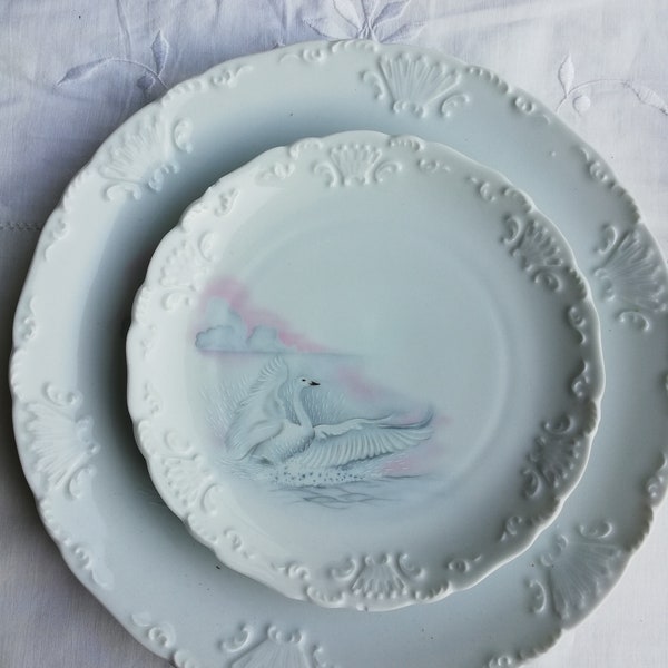 Service Assiettes porcelaine Tharaud Limoges modèle exclusive  Cygnes 17 pièces