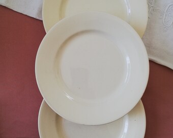 White ironstone plates Digoin Sarreguemines / 3 assiettes blanches terre de fer Digoin Sarreguemines