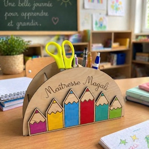 Pot à crayons personnalisé en bois, cadeau de fin d’année, maîtresse, maître, école, élèves
