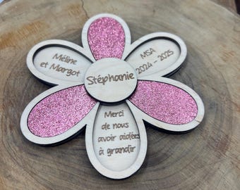 Personalized Wooden Flower Magnet - Teacher, ATSEM, Nanny Version