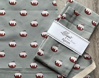 Christmas Pudding Adult apron // 100% cotton // Festive // Holidays // Kitchen Accessories