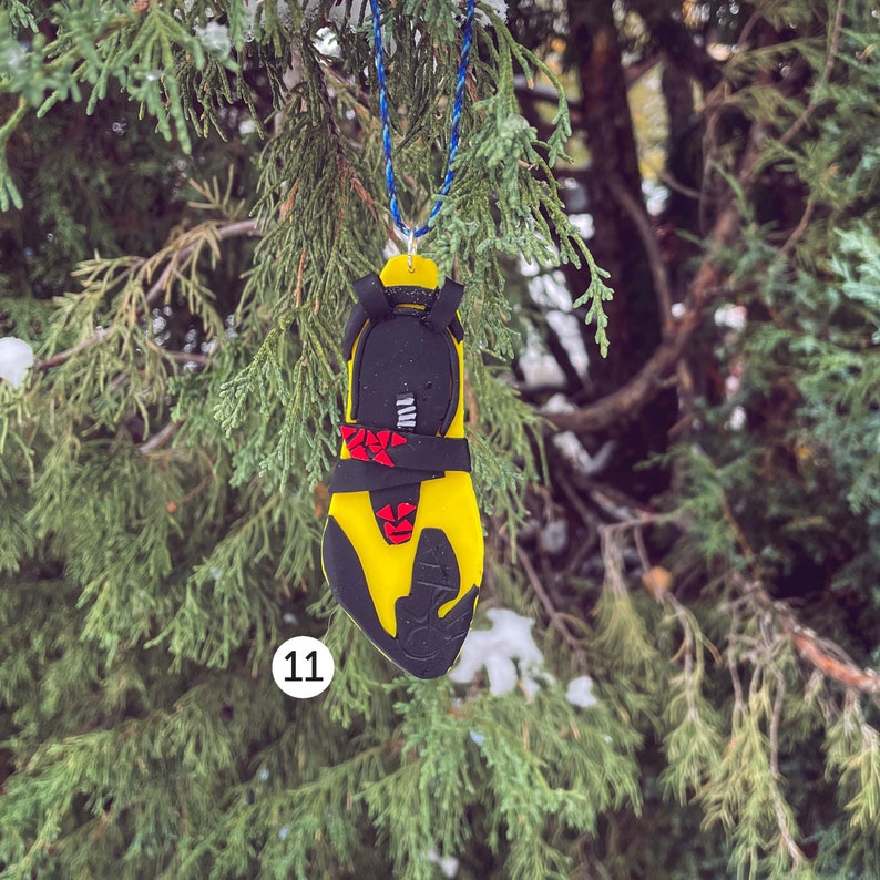 Climbing Shoe Keychain/Ornament 11. Skwama (M)