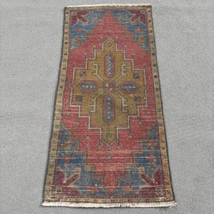 Vintage Rug, 2x4 Small Rug, Turkish Rug, Anatolian Rugs, Rugs For Entry, 1.6x3.4 ft Red Rug, Boho Chic Turkish Rug, Oushak Door Mat Rug,