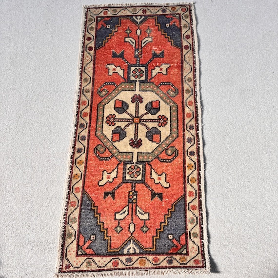 Vintage Turkish Rug 50x107cm 2x4ft Red Wool - Etsy