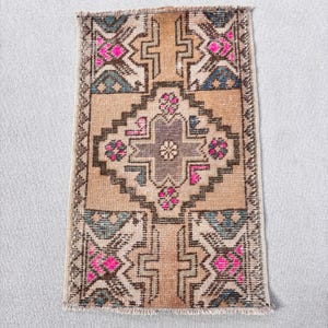 Vintage türkische Teppich 2 x 3 ft Handgemachtes Geometrisches Muster