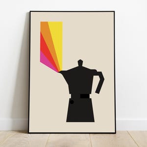 Könnte beinhalten: Ein gerahmter Kunstdruck mit der schwarzen Silhouette einer Espressokanne auf hellbeigem Hintergrund. Ein lebendiger, mehrfarbiger Fächer aus gelben, orangen, roten und magentafarbenen Strahlen tritt aus dem Ausguss der Kanne hervor.