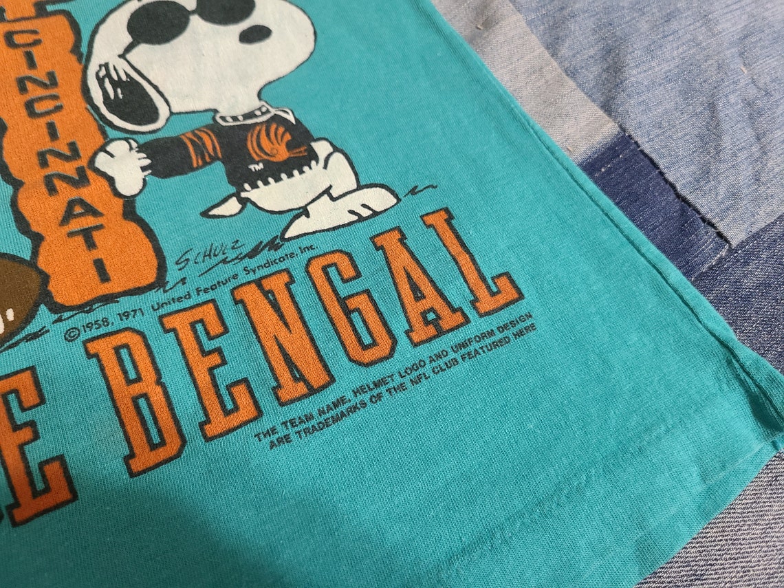 Vintage 80s Snoopy Schulz cartoon Cincinnati Bengals Joe | Etsy