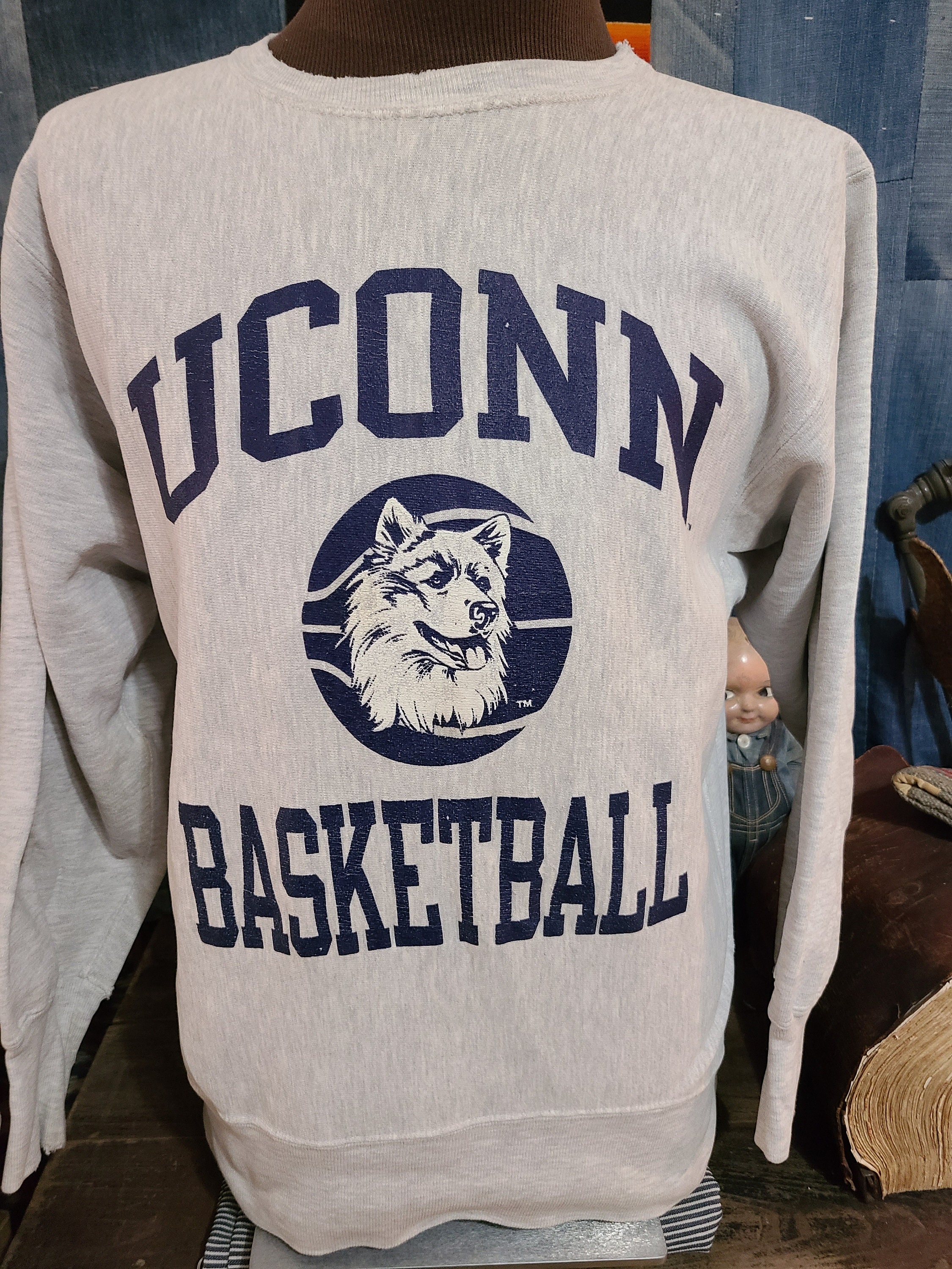 Vintage 90s UCONN Basketball Univeristy Connecticut CHampion Etsy