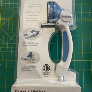 Dritz Petite Press Portable Mini Iron 