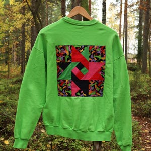 Upgecycelter Quiltblock-Pullover