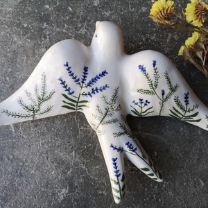 Portuguese Swallow, Hirondelle Portugaise, Portugal Pottery, Cerâmica Portuguesa, Keramik Portugal, Available in 4 sizes:)