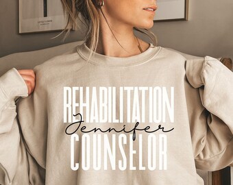 Maglietta personalizzata per terapista della riabilitazione, felpa, felpa con cappuccio, manica lunga, regalo, laurea in terapia riabilitativa con nome personalizzato, specialista in riabilitazione