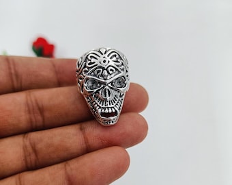 Gothic Sterling Silver Skull Ring: Fantasy Dark Souls Jewelry