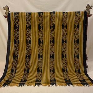 Tenun Ikat Sumba Indonesian Handwoven Fabric | Handmade Tapestry