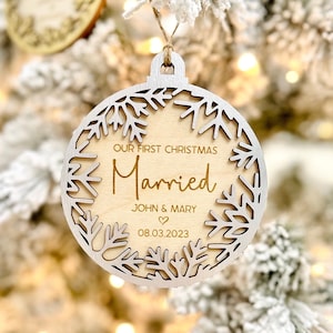 First Christmas Married Ornament, Married Christmas Ornament, Newlyweds Christmas Gift, Christmas Keepsake, Christmas Gift
