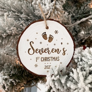 Baby&#39;s First Christmas Ornament, Baby Name Ornament, Personalized Wood Christmas Ornament, Christmas Gift