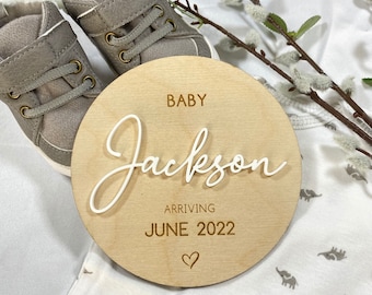 Pregnancy Announcement Plaque, Wooden Pregnancy Announcement Disc, Pregnancy Announcement Photo Prop, Baby Arriving Sign