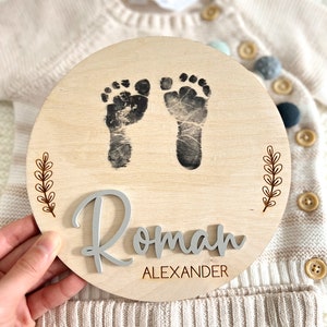 Footprint sign for Newborn, Baby Footprint Sign, Baby Announcement Sign, Baby Stats Sign, Hospital Name Sign with Footprint and Stats