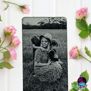 Regalos personalizados para mamá / ¡La tarjeta metálica para billetera es el regalo sentimental perfecto! Duradera para guardarla en tu billetera para siempre.