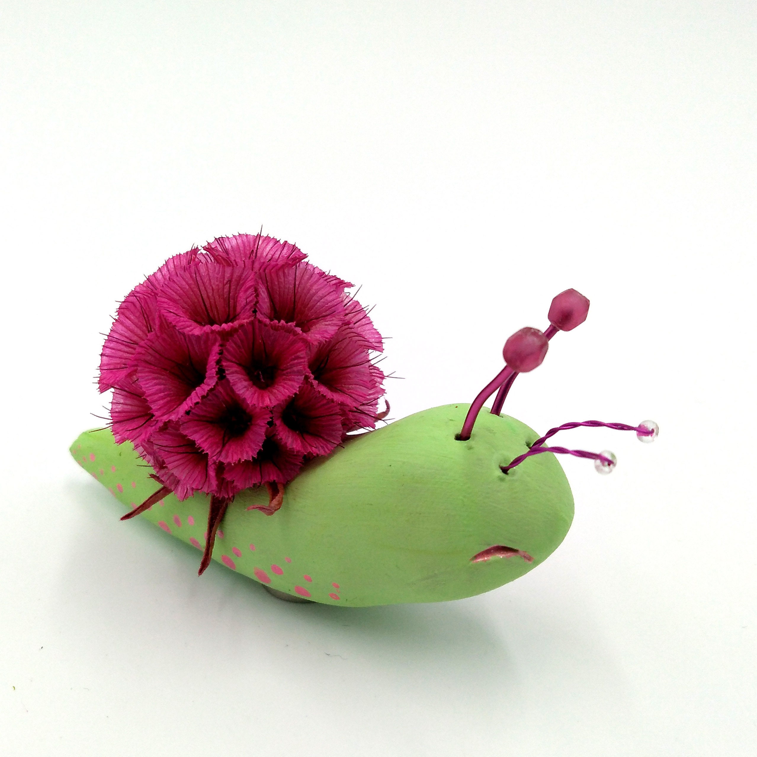 Figurine Magnet Escargot et Fleur Stabilisée en Pate Polymere Fait Main