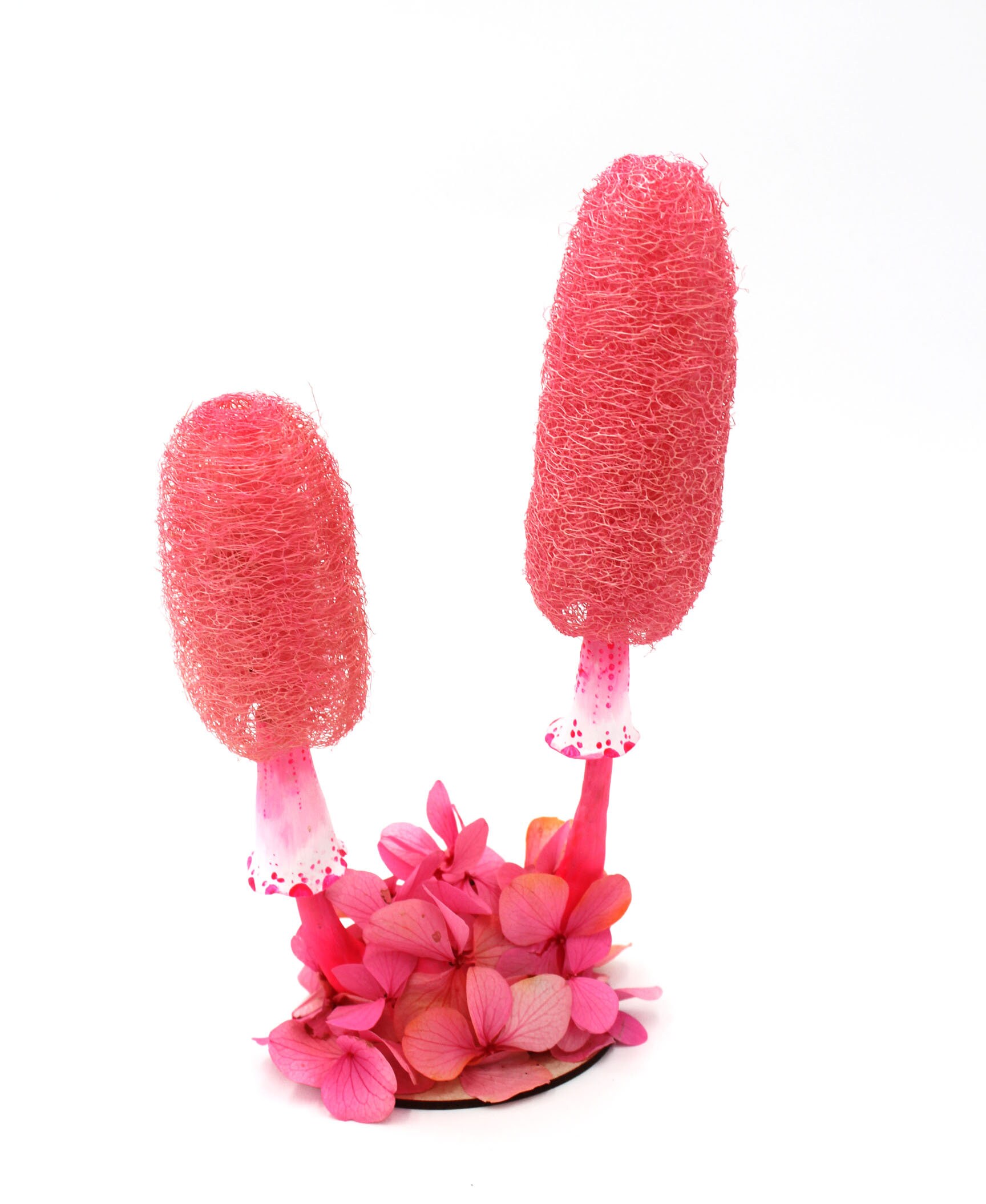 Decoration Champignon Barbe A Papa en Fleurs Stabilisees et Cosclay Fait Main