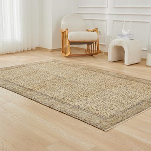 6x9 Vintage Turkish Rug - Melinda | 6x9 Beige Rug Handmade Wool Carpet for Living Room | 6x9 Oushak Area Rug | Antique Rug for Home Decor