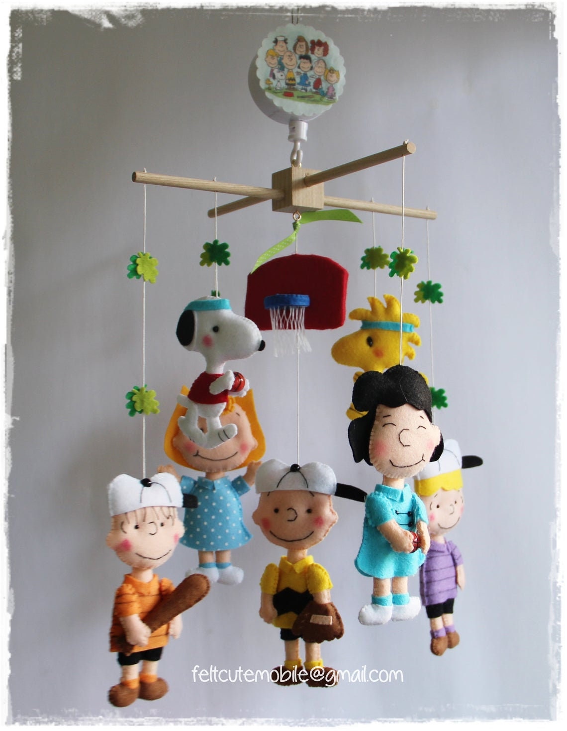 Peanuts Snoopy Nursery Decor Baby Birthday Crib Mobile Mom Gift Charlie Brown Anniversary Sports Peanuts Vintage Gifts Room Decor Baby Toys Etsy