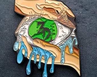 LE EDM Dubstep enamel pin green eye variant (1.5 inch by 1.75 inch):Inspired by Djs ZedsDead