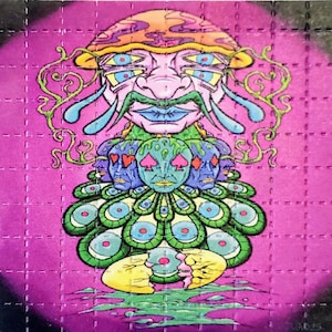 LE Droid25 blotter art/Broken Dreams 100-tab sheet 2.5 inch by 2.5 inch