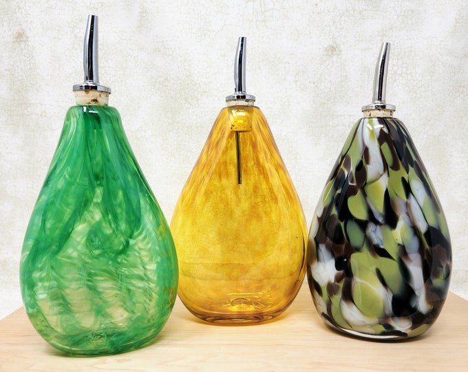 Oil bottles for the chef in your life