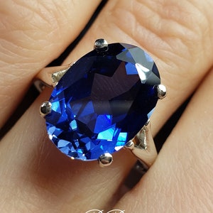 14x10mm Lab-Created Blue Sapphire Oval Cut, 4-Prong Solitaire Ring, Sterling Silver, Made to Order, Jewelry Gift