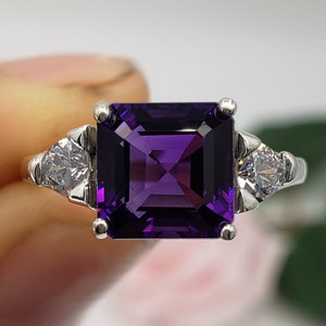 8mm Dark Purple Amethyst, Asscher Cut, Three Stone Ring, 925 Unplated Sterling Silver or Gold, Made to Order, Jewelry Gift
