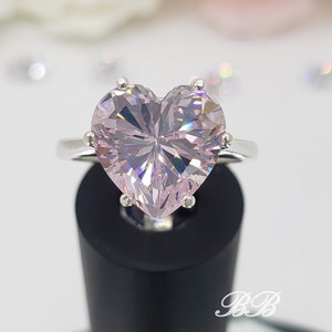 Anillo de bodas con solitario de corte en forma de corazón de circonita cúbica rosa claro de 11 mm, calidad 5A, plata de ley, hecho a pedido