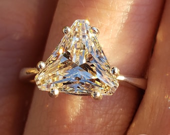 8mm - 10mm Cut Corner Triangle 6A Quality Cubic Zirconia Light Yellow Solitaire Engagement Ring, Sterling Silver, Made to Order