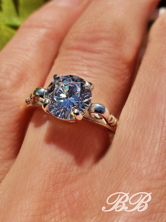 Fidanzamento Anello Zirconia Cubica Un Anello Di Fidanzamento