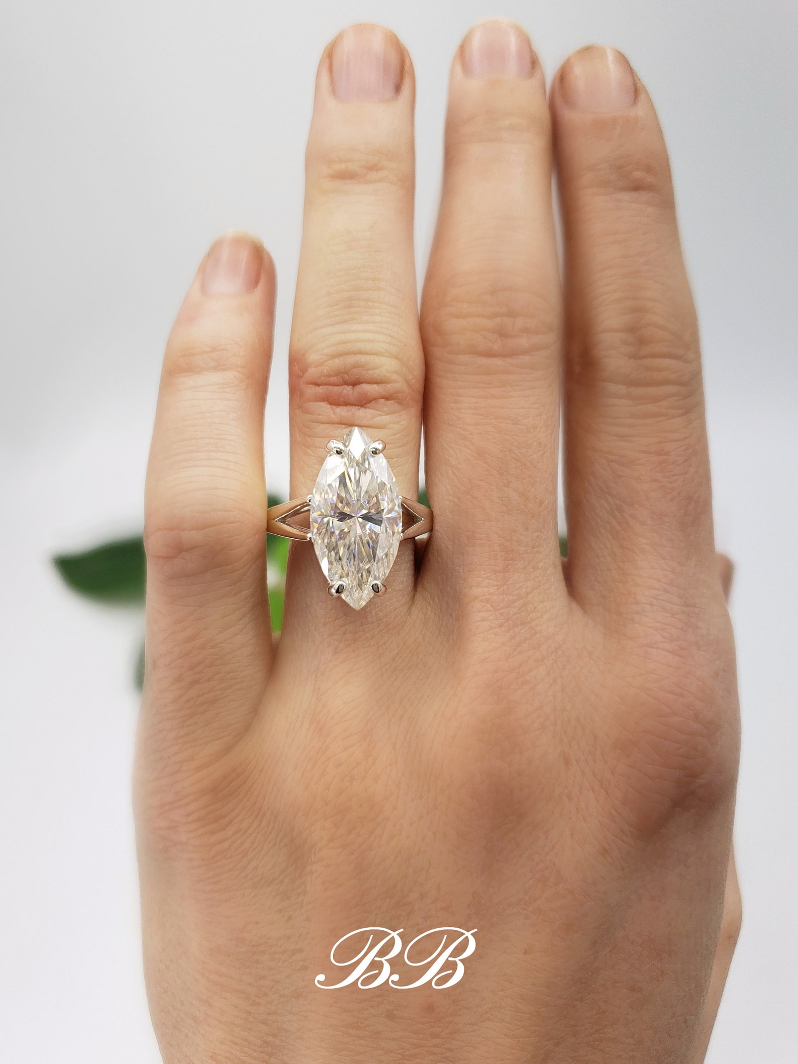 20x10mm Moissanite Marquise Cut, Split Shank Solitaire Engagement Ring ...