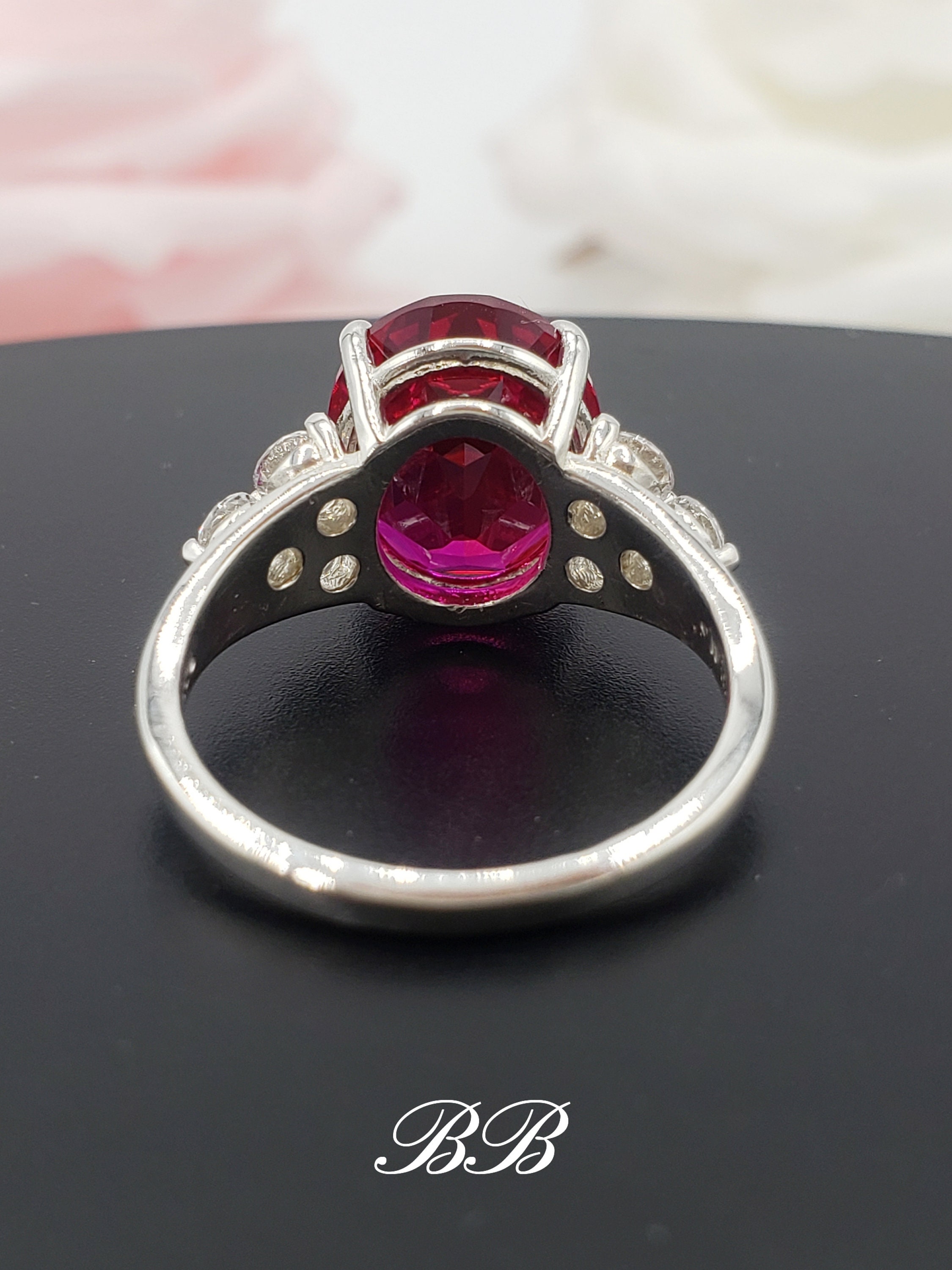 9x7mm - 12x10mm Lab-created Red Ruby Oval Cut, 4-prong Multi
