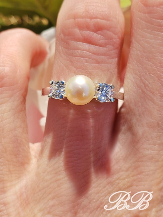 OVAL PEARL RING W/NATURAL STONE AQUAMARINE OVAL PEARL RING W/NATURAL STONE AQUAMARINE