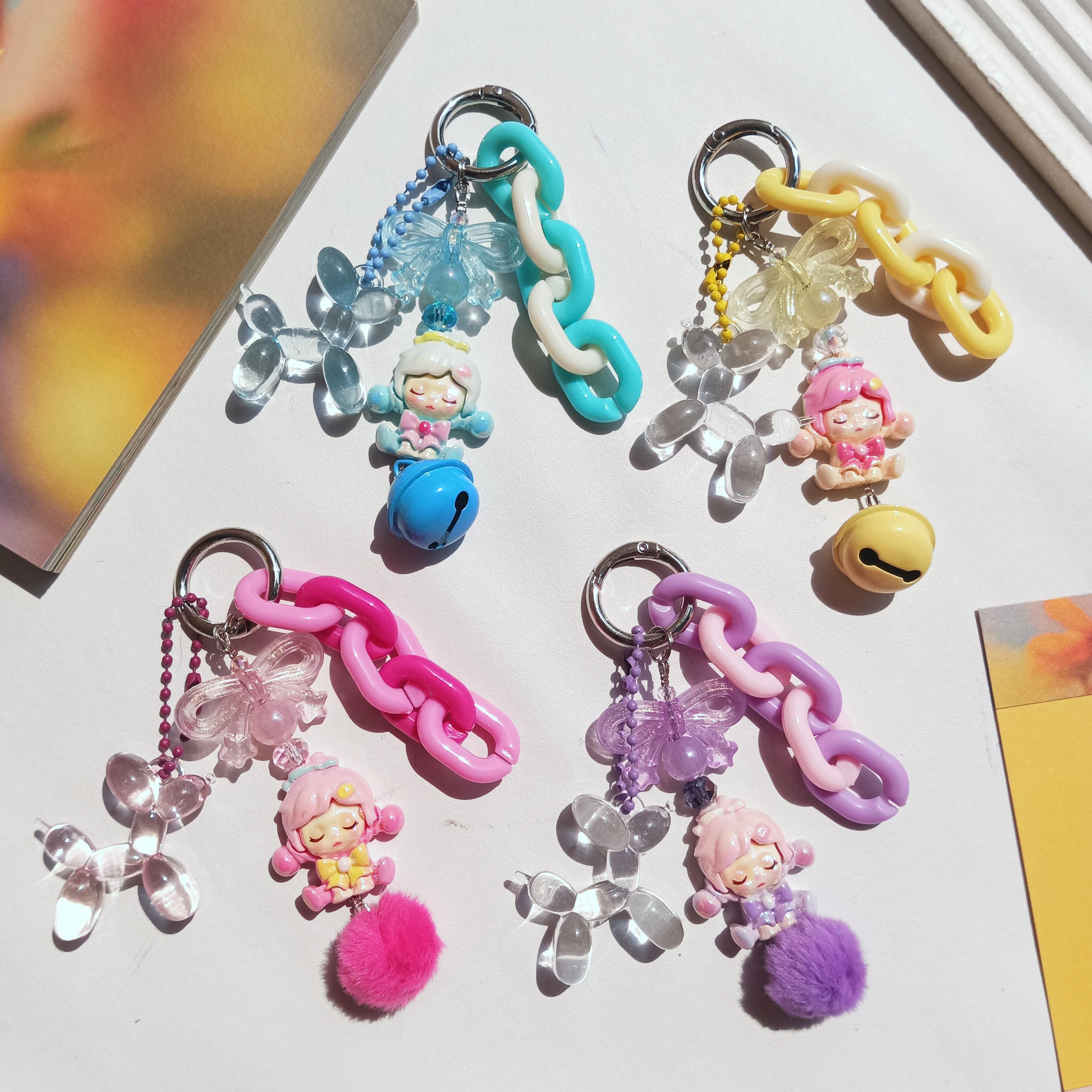 水晶デコ改造 SKULLPANDA 青色ドール キーホルダー 水晶デコ改造 SKULLPANDA 青色ドール キーホルダー SKULLPANDA POP