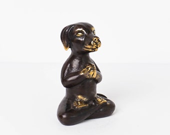 Figurine de chien de yoga en bronze, statue d'animal de 4,2 pouces, décoration en laiton, ornement animal, chien, décoration de bureau, décoration d'appartement, cadeau pour homme, cadeaux d'anniversaire