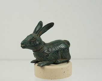 Statue de lapin en bronze, figurine animal 3 pouces, sculpture, laiton, fait main, miniature, décoration de maison, décoration de chambre, idée cadeau, cadeau pour lui