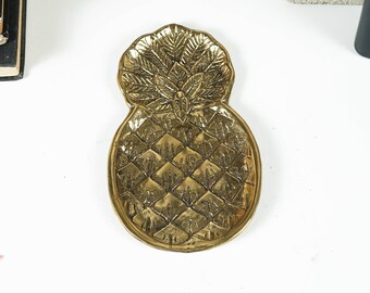 Pineapple Bronze Tray, Kitchen Décor, Figurine, Fruit Plate, Cute Plate Display, Antique Tray, Tropical Décor, Gift Idea, Gift for Him