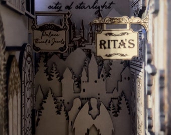 Acotar inspired Book Nook| Fantasy books | Bat boys | Reading gifts | Fantasy Romance | Booktok
