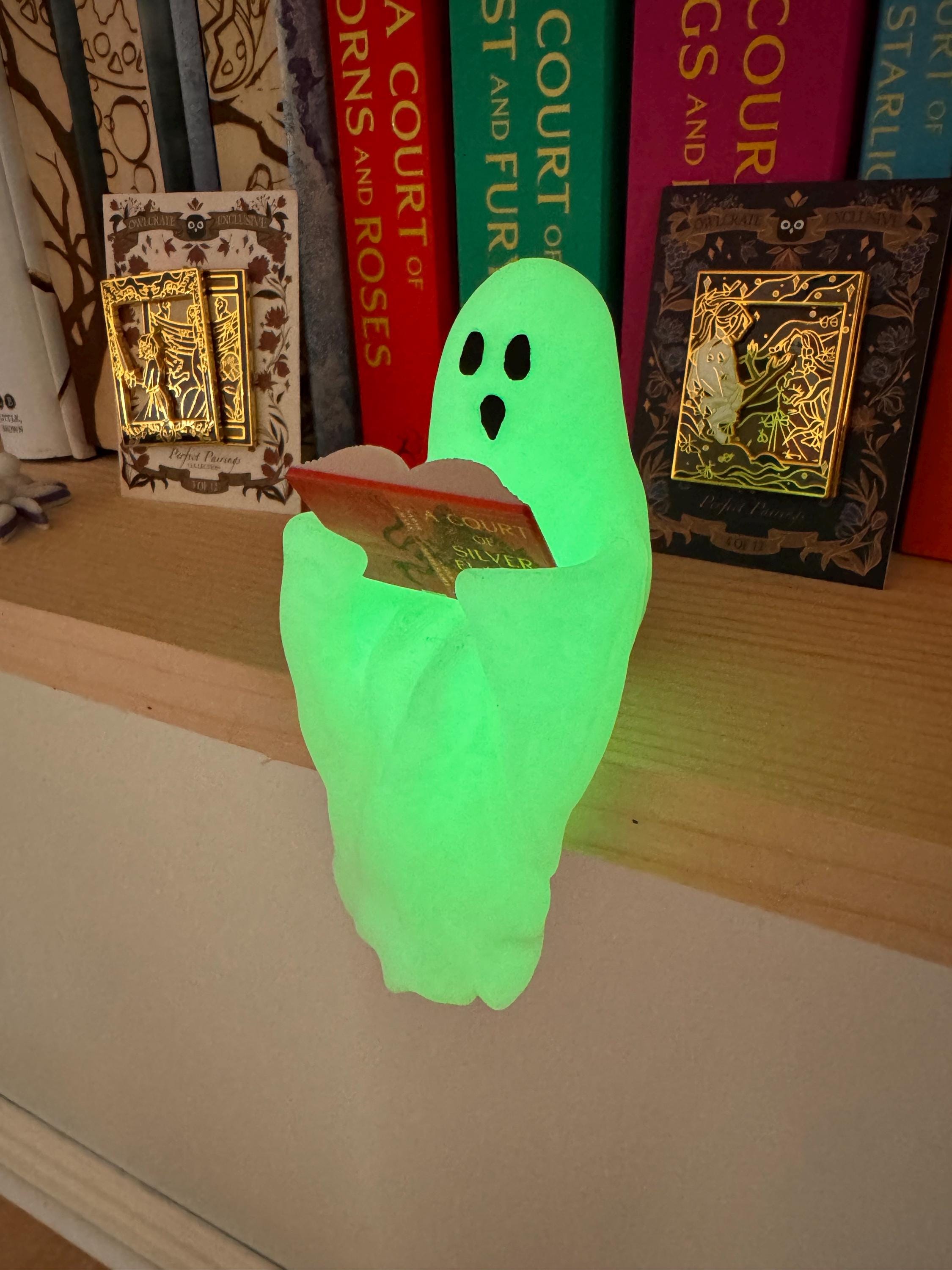 IT GLOWS Cute Reading Ghost Shelf Candy Decor, Halloween Decor, Miniature Books