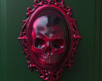 3D Gedruckte Gothic Schädel-Wand-Dekor | Rot & Schwarzer Totenkopf-Rahmen | Gothic Wohnkultur | Dark Academia | Halloween-Wand-Kunst