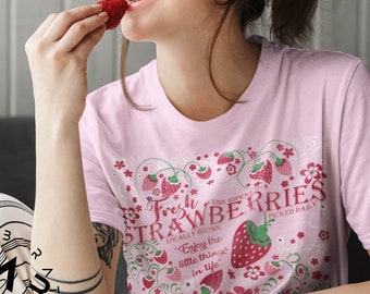 Strawberry shirt Cottagecore shirt Botanical shirt Aesthetic clothes Goblincore clothing Gardening shirt Farm girl shirt Distressed tshirt