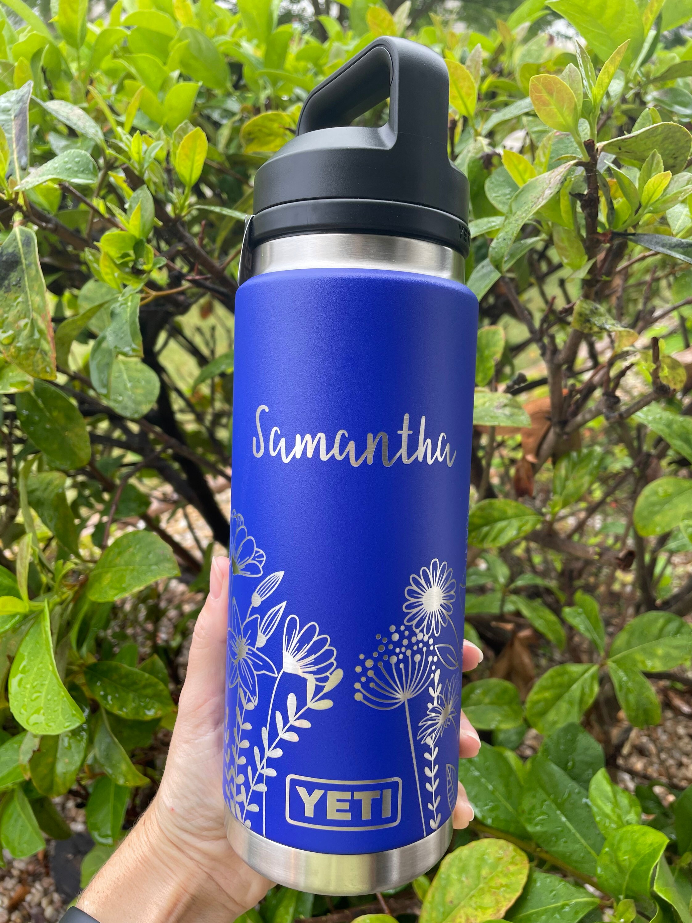 Mama engraved water bottle – Designs by Grace